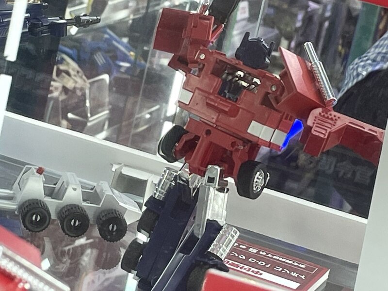 Image Of Missing Link C 01 Convoy From Takara Tomy Transformers 40th Anniversary Series  (6 of 15)